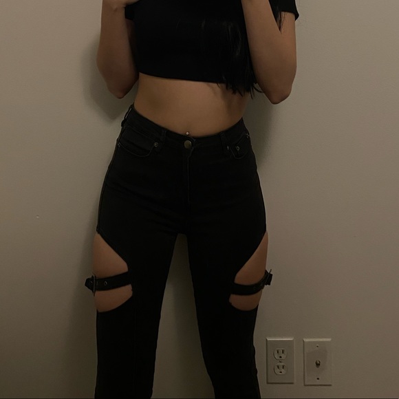 Fashion Nova Jeans - Picture 1 of 3
